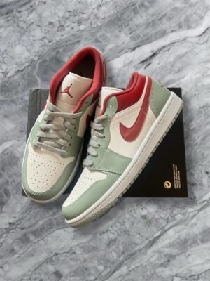 Nike Air Jordan 1 Low