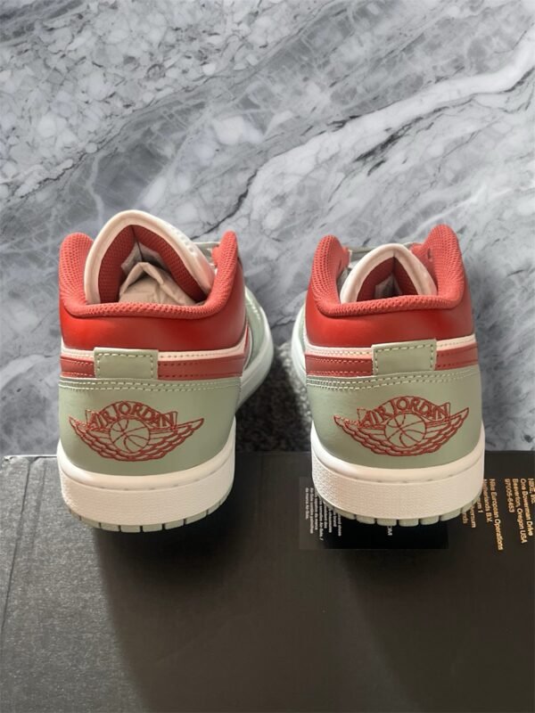 Nike Air Jordan 1 Low