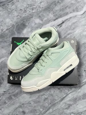 Nike Women’s Jordan 4 RM