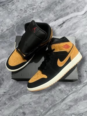 Nike Air Jordan 1 Mid | Special Edition