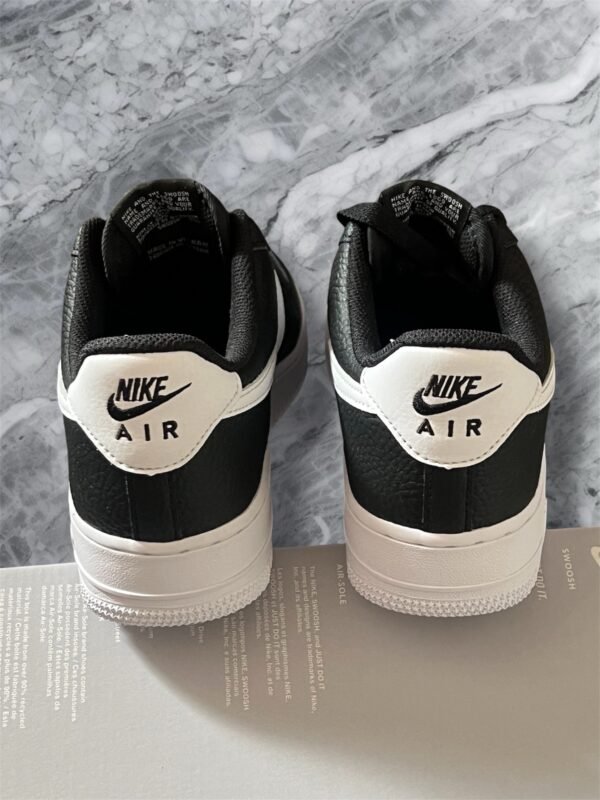 Nike Air Force 1 ‘07